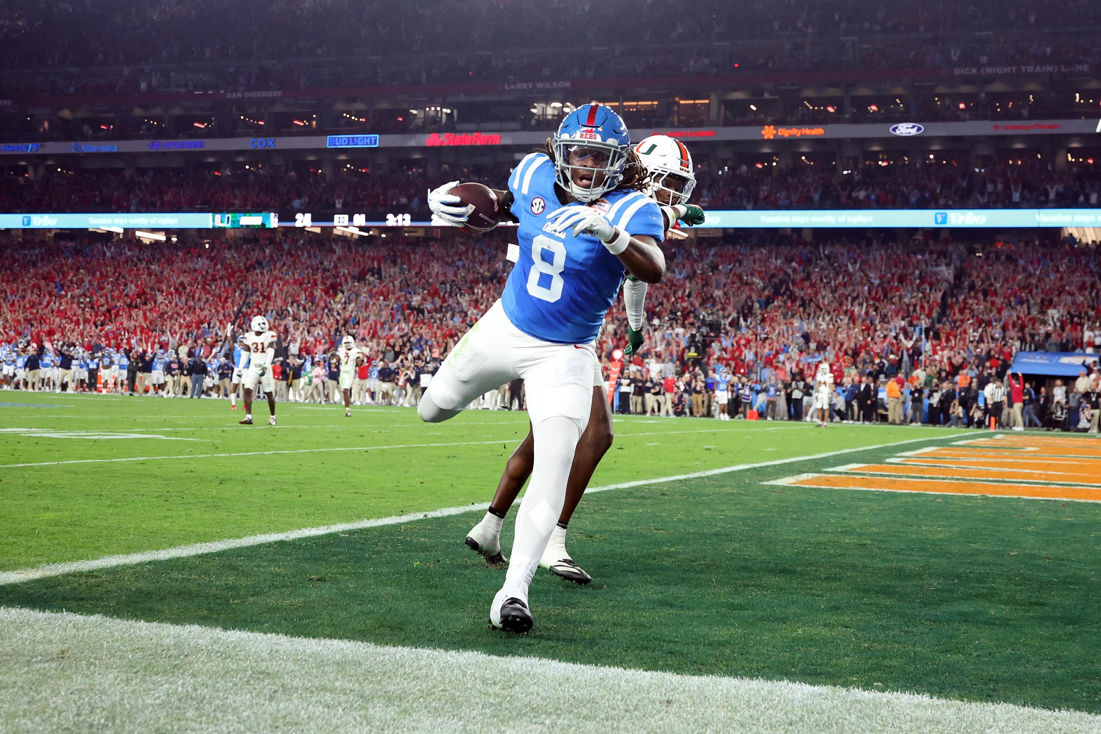 Dae’Quan Wright and Zxavian Harris face the eligibility question after short NFL stints, with LSU now in focus