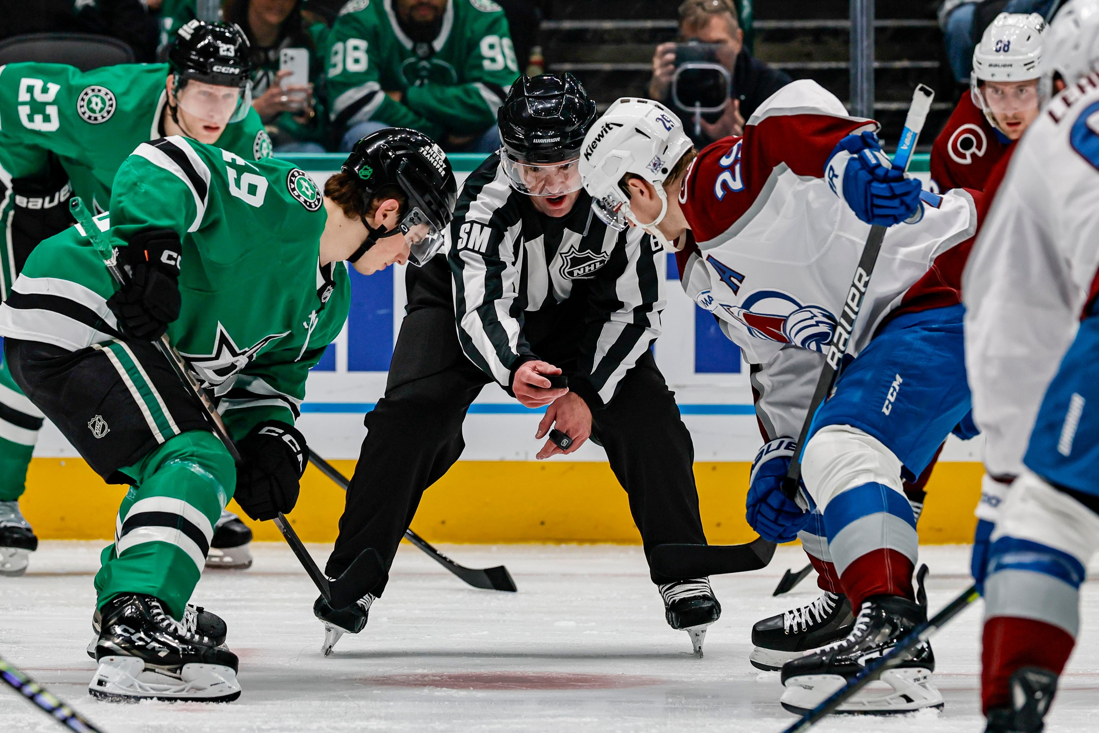 Avalanche and Stars kick off a Texas home-and-home on Frozen Frenzy day