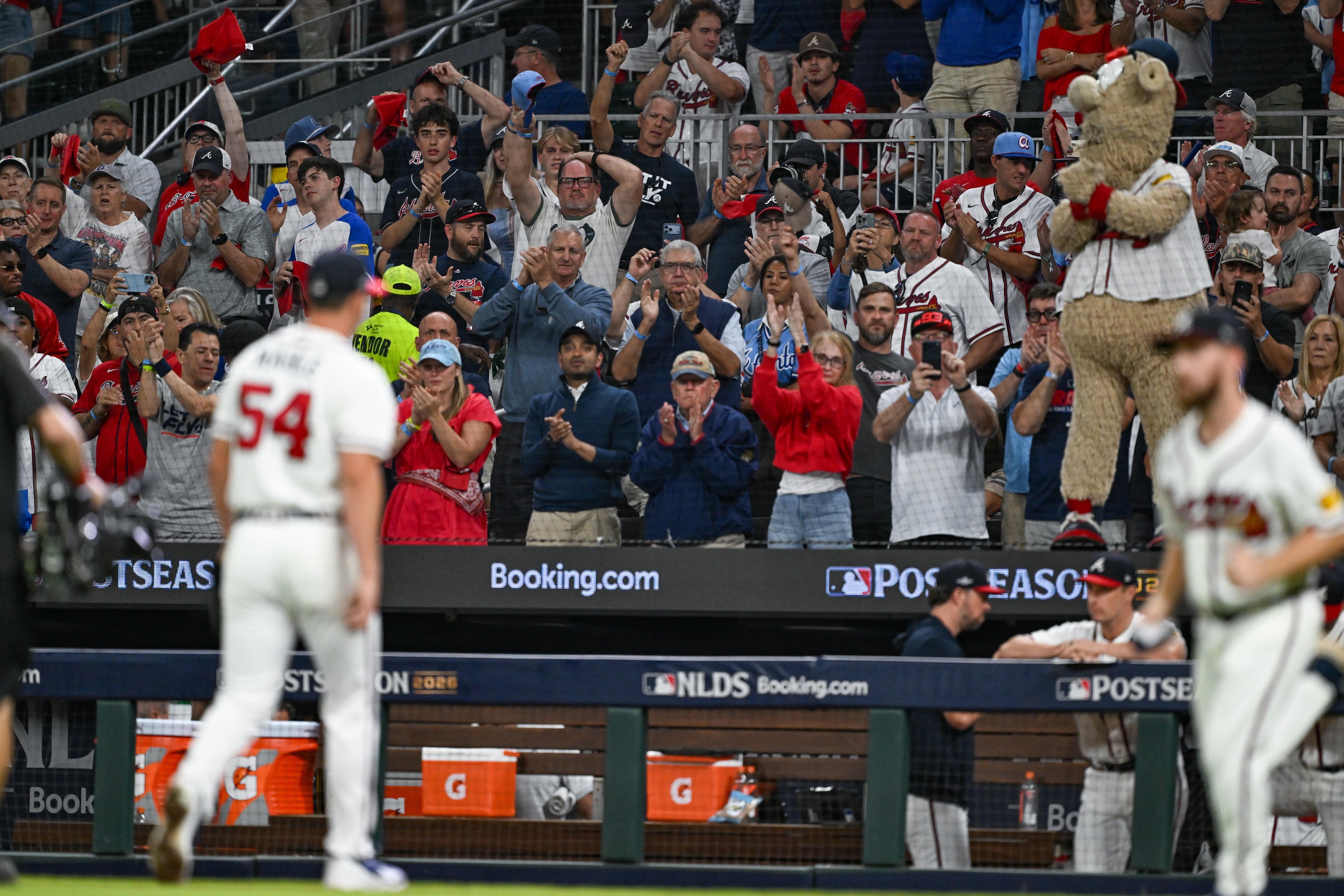 Braves season ends with familiar fracture lines, good starter work and bullpen trouble