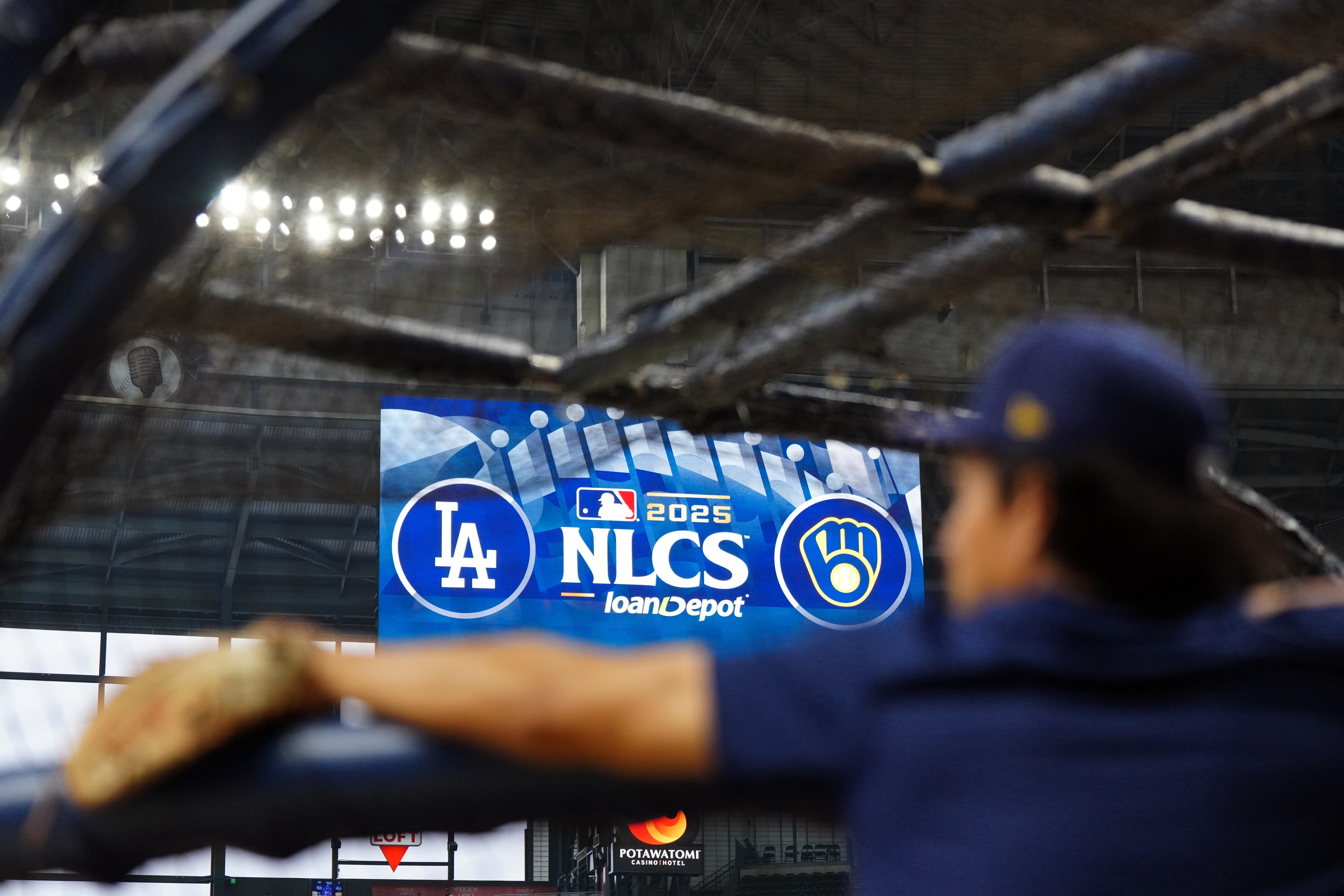 Guardians rally to eliminate D-backs, set up Rays-Guardians AL matchup with final four in sight