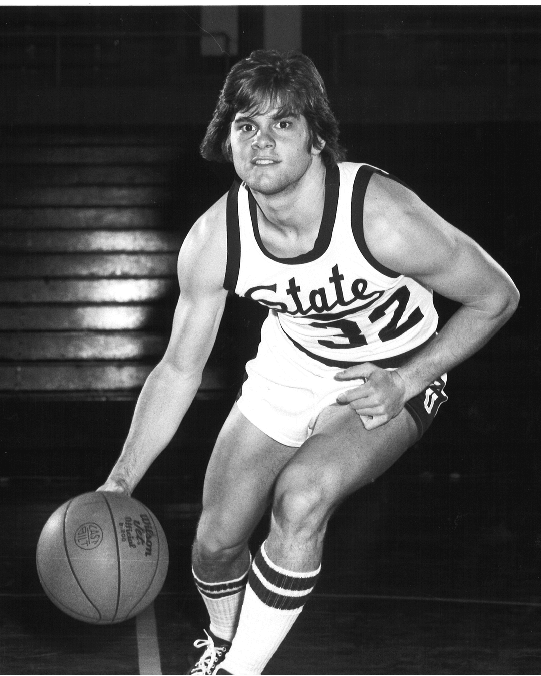 Joe Dean Jr., former Mississippi State player and SEC broadcaster, dies at 71