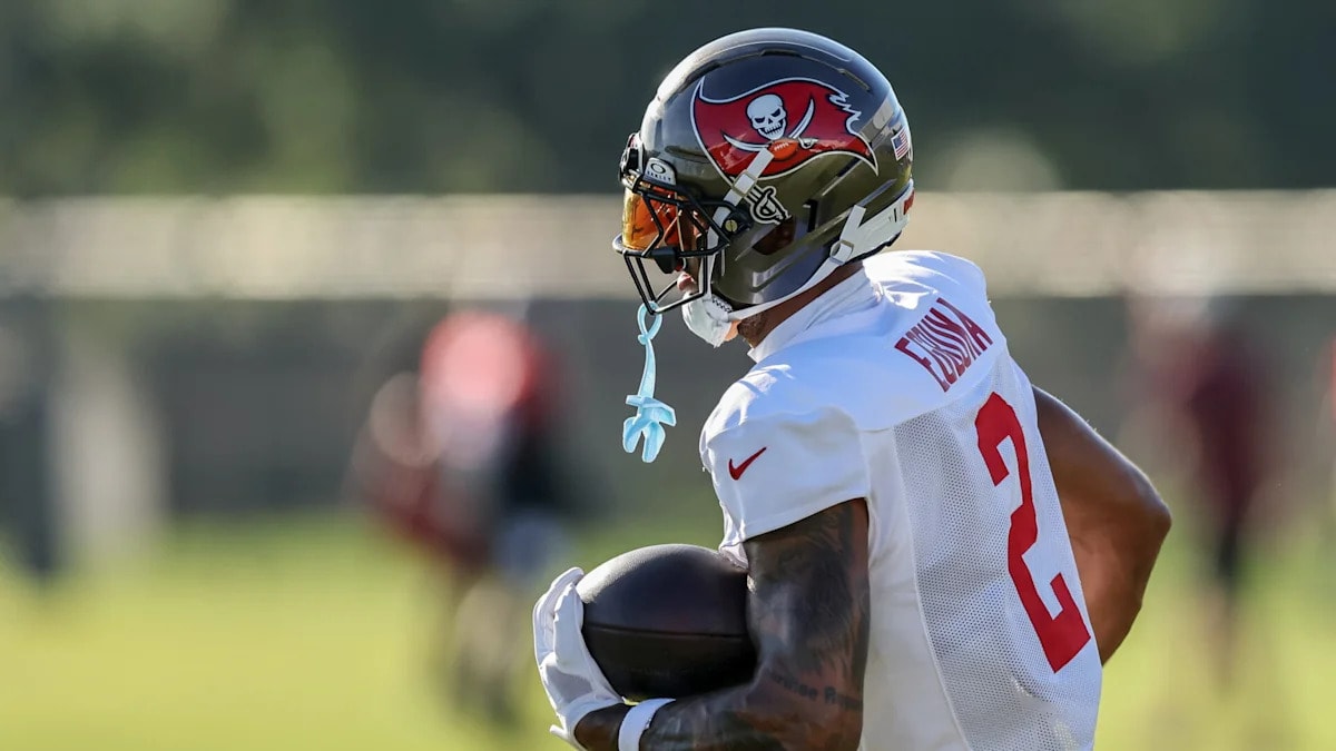 Emeka Egbuka limps off during Buccaneers-Jets joint practice, Todd Bowles offers no immediate update