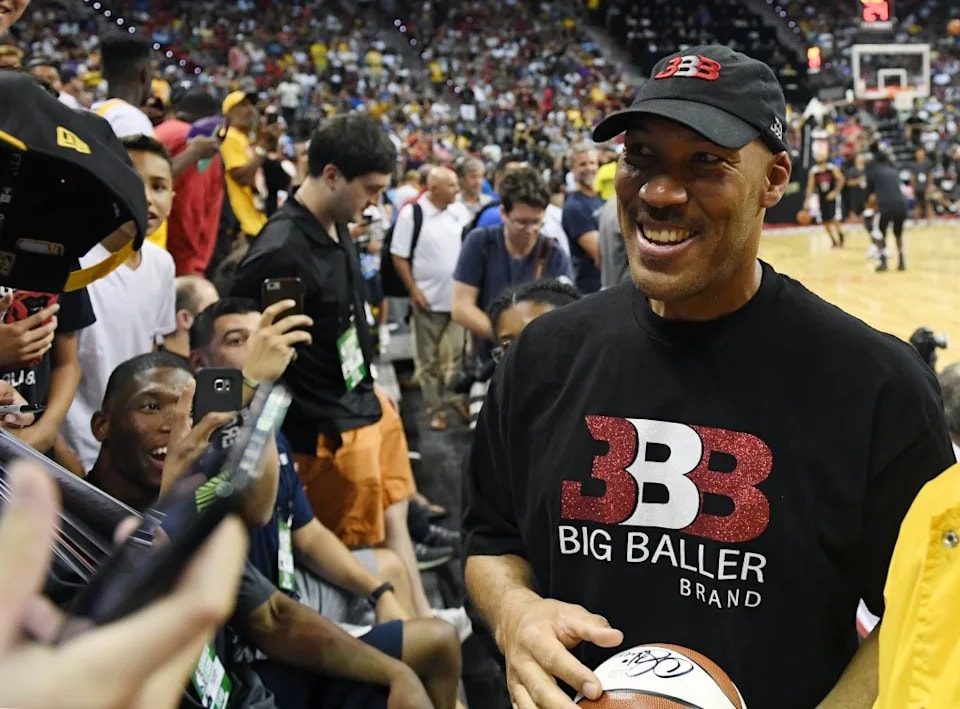 Lonzo Ball looks back at the Lakers era and says he regrets how much say his father had early on