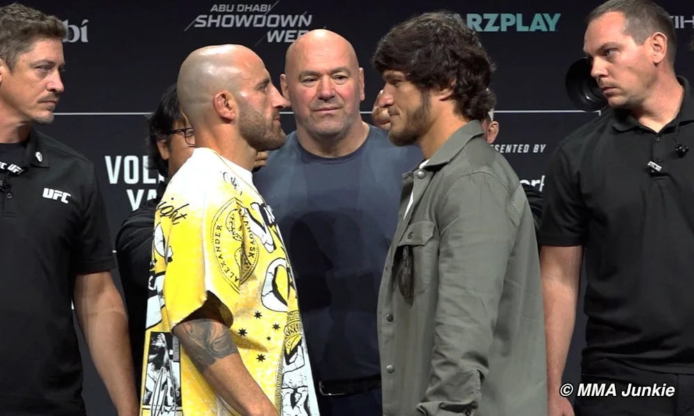 Diego Lopes backs Alexander Volkanovski in UFC 333 featherweight title bout