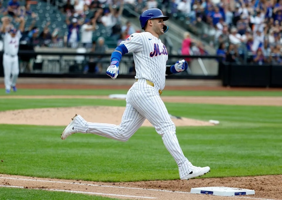 Luis Torrens’ bat and glove synergy keeps paying off for the Mets