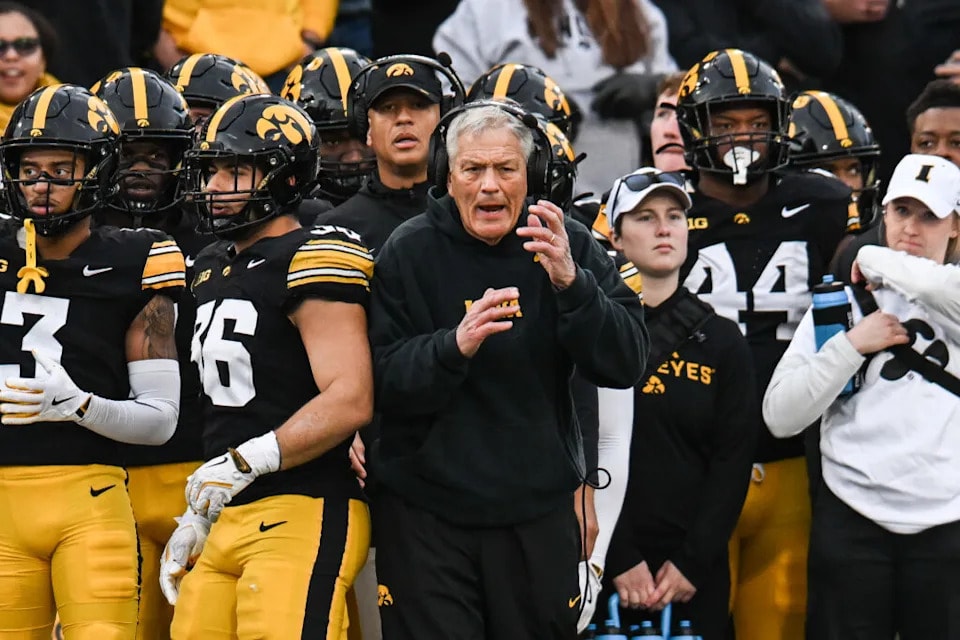 Iowa receives status update on quarterback Hank Brown, according to ESPN’s Pete Thamel