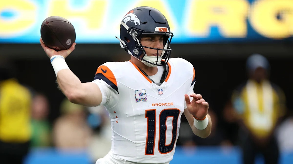 Chargers take 17-10 edge over Broncos late in third quarter after forced turnover and Kimani Vidal TD