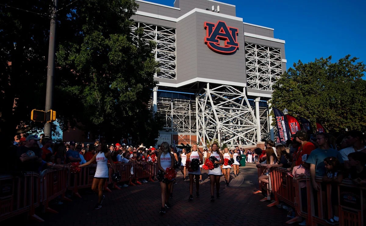 Auburn’s 2026 home opener vs. Southern Miss gets a set start time and TV label