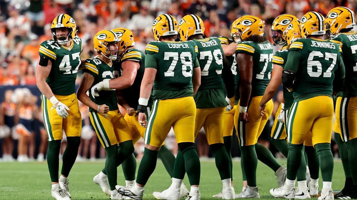 Matt LaFleur says Packers rookie kicker Trey Smack has made an early impression after veteran cuts