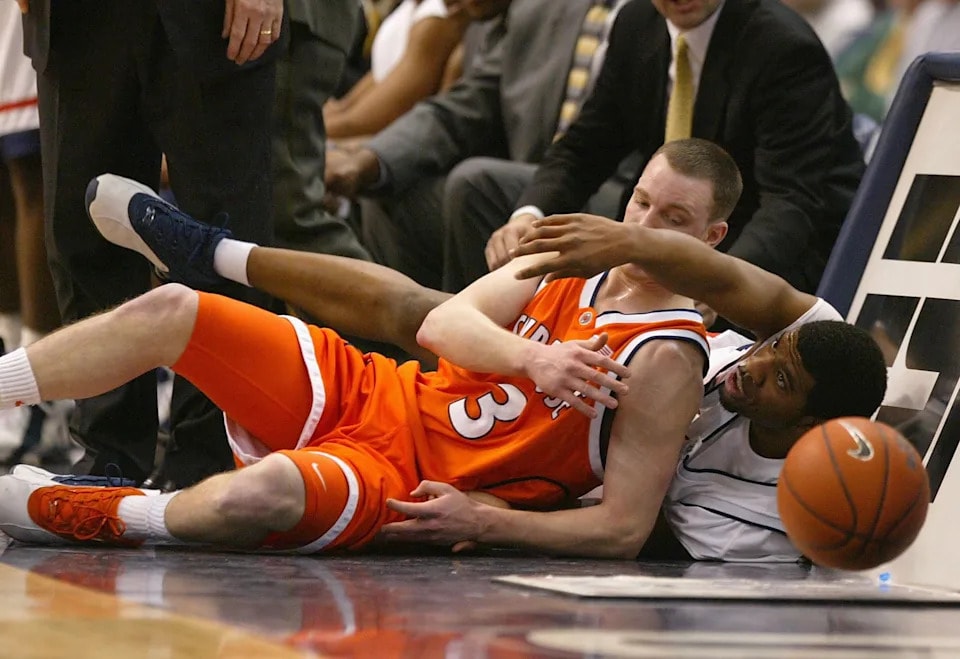 Syracuse opens exhibition schedule at UConn in renewal of old Big East rivalry