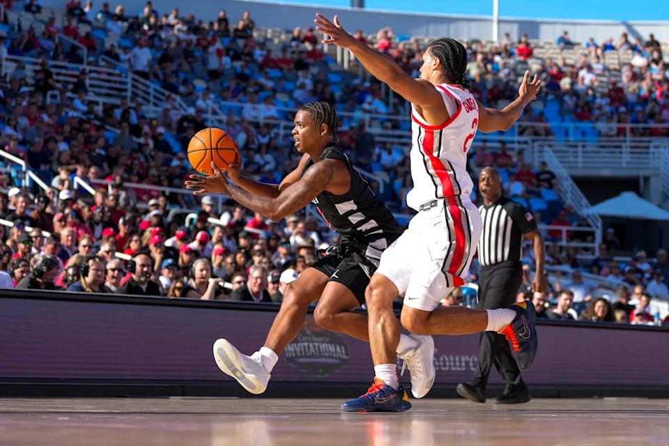 Tylen Riley and Tyler Tejada spark UC’s second-half comeback in outdoor exhibition vs. Ohio State
