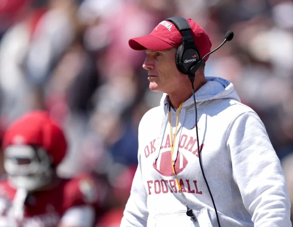 Finebaum questions whether Oklahoma is “dumbing down” expectations after Venables extension