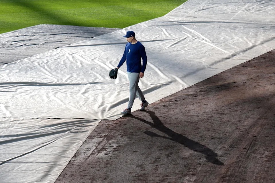 Report: Dodgers lean on Blake Snell and Tyler Glasnow as they try to flip an NLCS hole