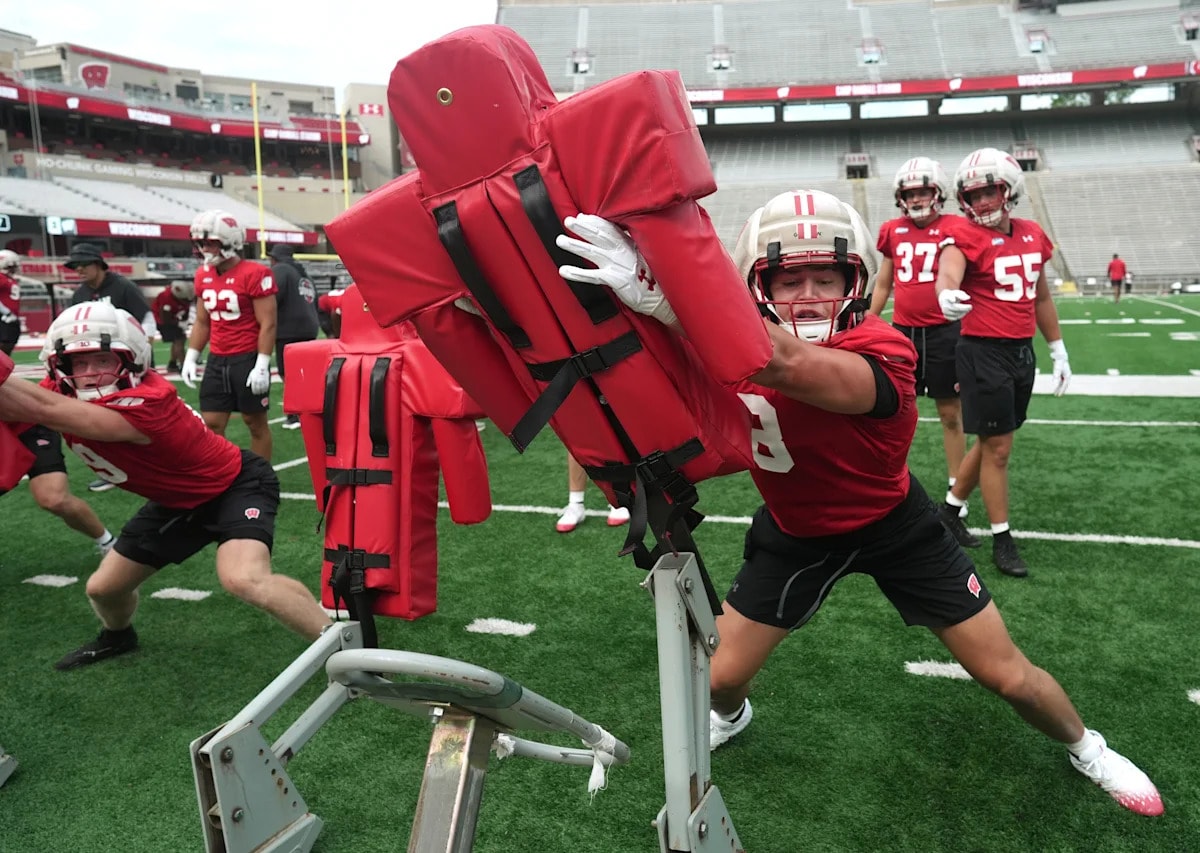 Wisconsin linebacker Mason Posa named to 2026 Butkus Award Watch List