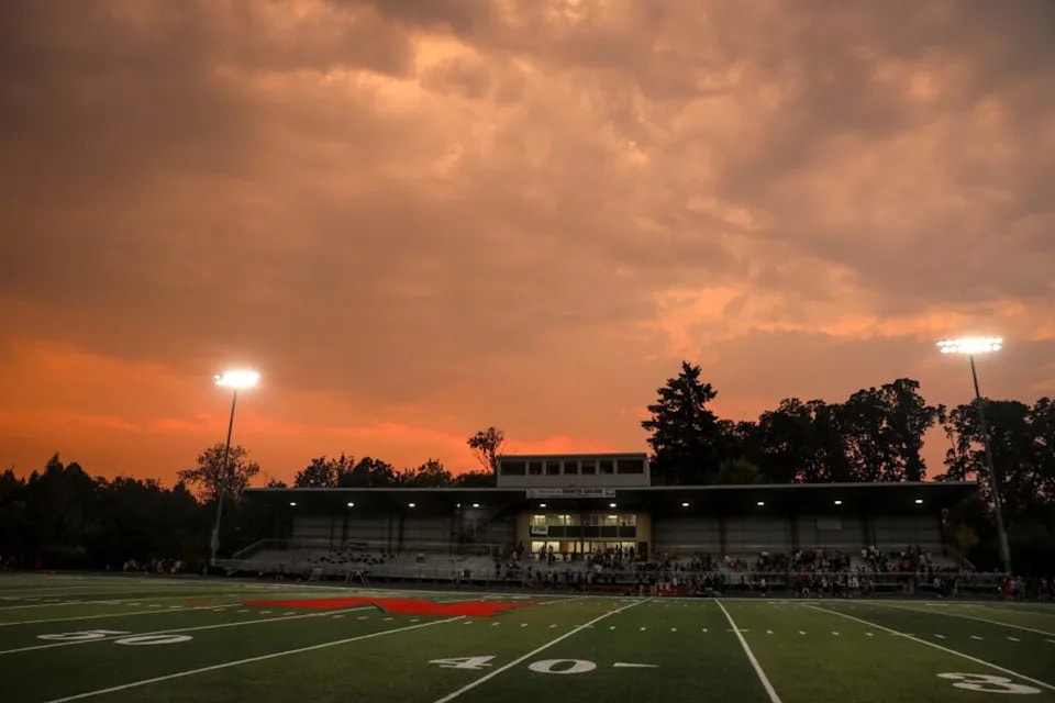 Mae Jemison vs. Benjamin Russell: Alabama high school game stuck in the first quarter for two months