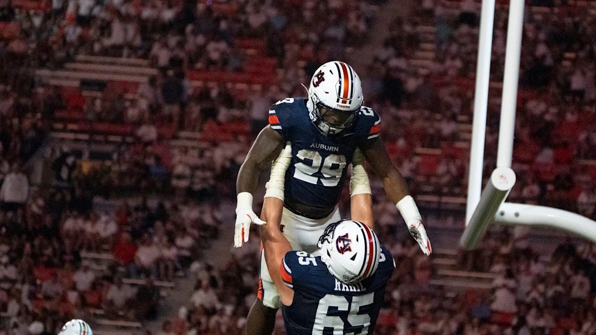 Auburn stays in the bowl conversation after Week 6 models keep the Tigers alive