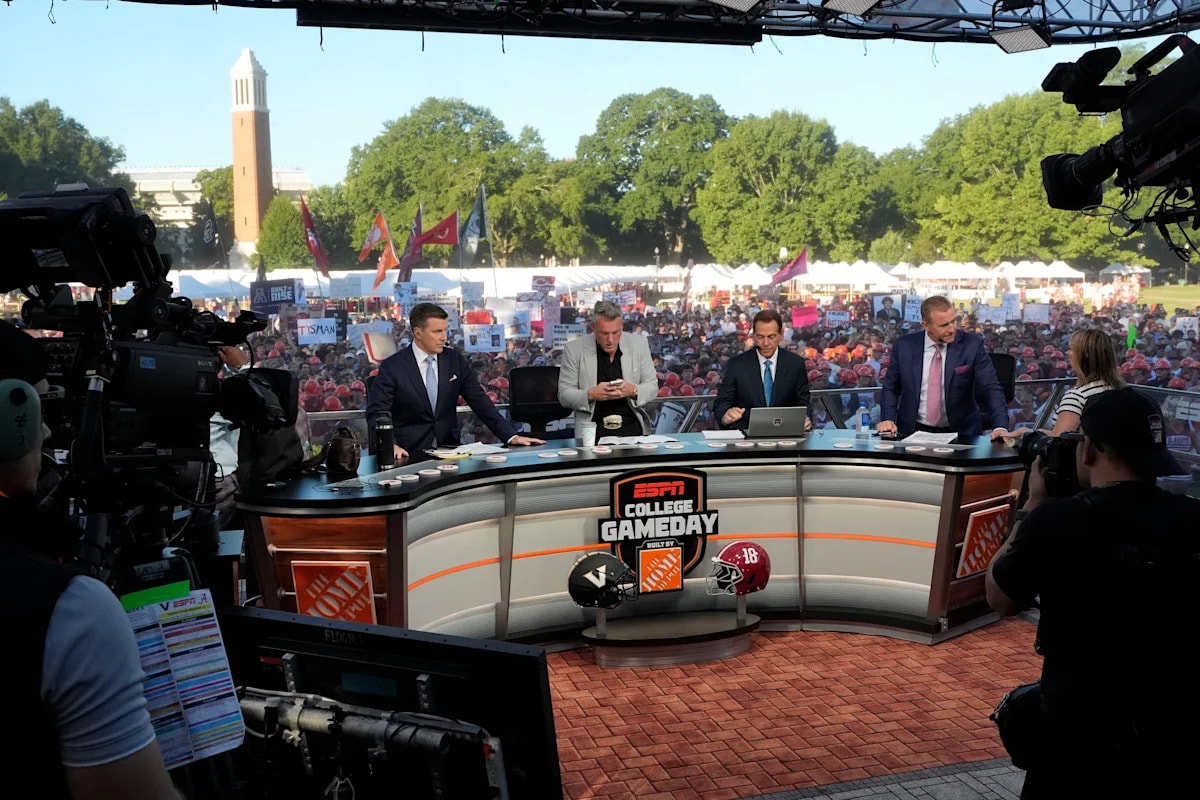 ESPN College GameDay will visit Oxford as No. 9 Ole Miss hosts No. 11 LSU in Week 3