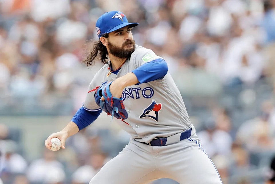Mariners Begin Wild-Card Road Stretch at Blue Jays, Chasing a Narrow Gap in the Chase