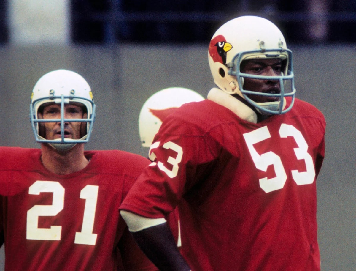 Jerry Stovall, former LSU head coach and Cardinals defensive back, dies at 85