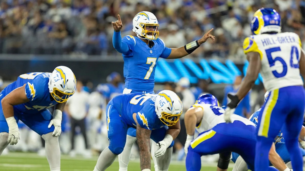 Uiagalelei makes case as Chargers’ No. 2 QB in final preseason look vs. Trey Lance