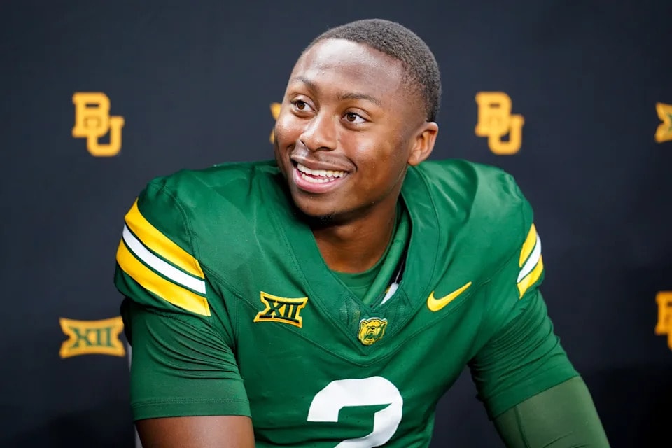 Transfer QBs continue to loom large as the 12-team playoff era enters a new cycle