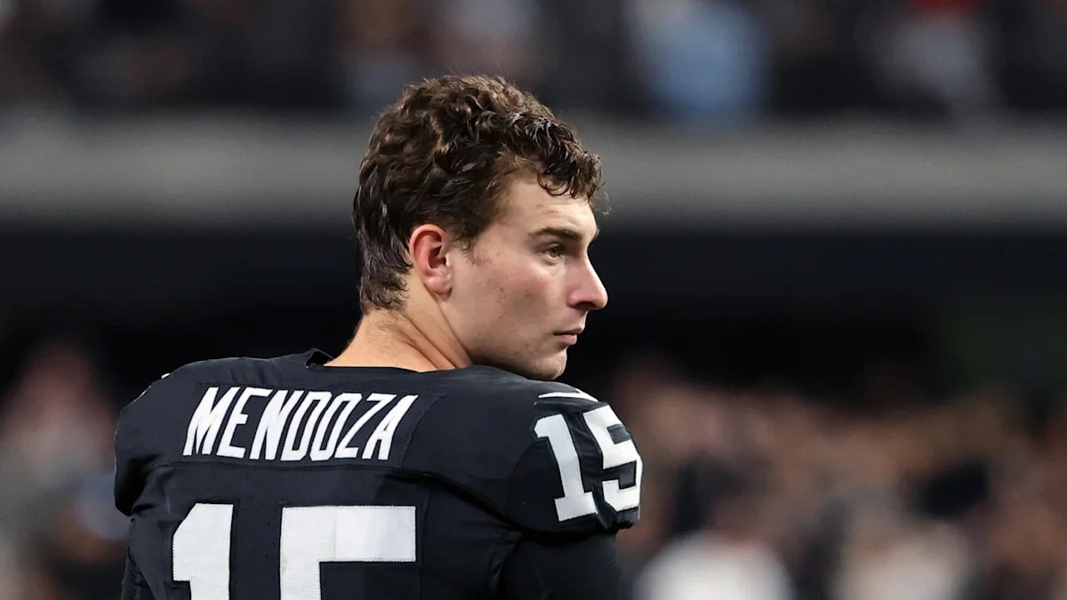 Fernando Mendoza’s preseason showing has Raiders coach Klint Kubiak weighing more first-team reps
