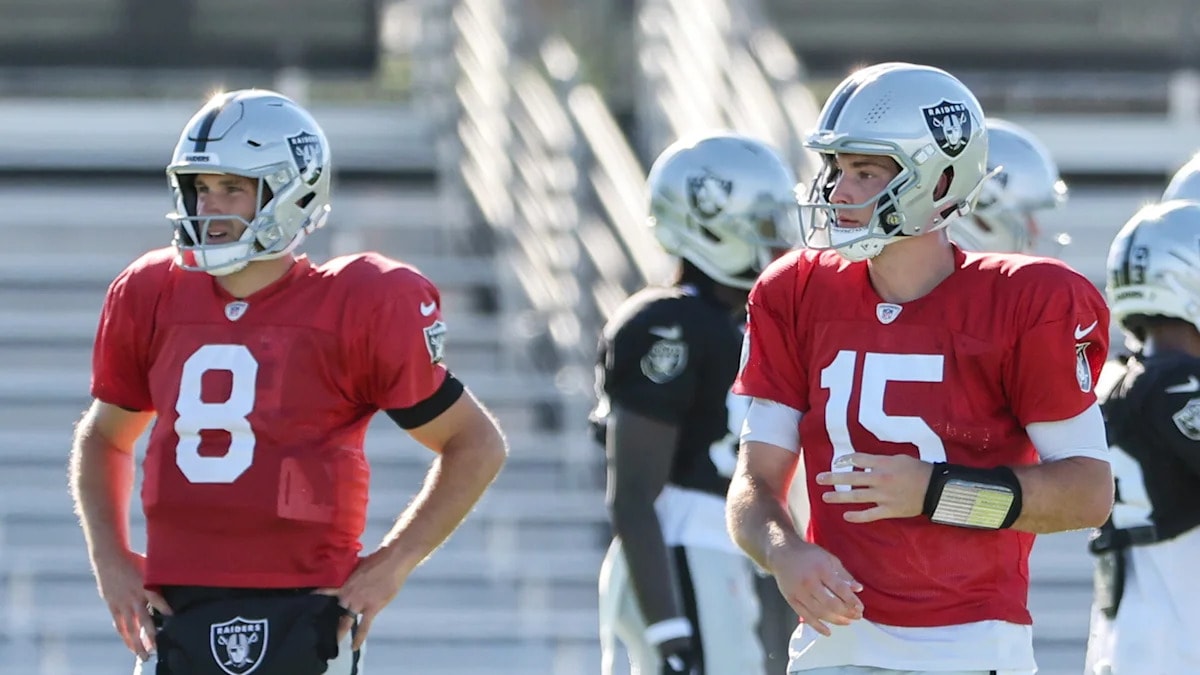 Raiders coach Klint Kubiak won’t name Week 1 QB yet, says job belongs to Kirk Cousins to lose