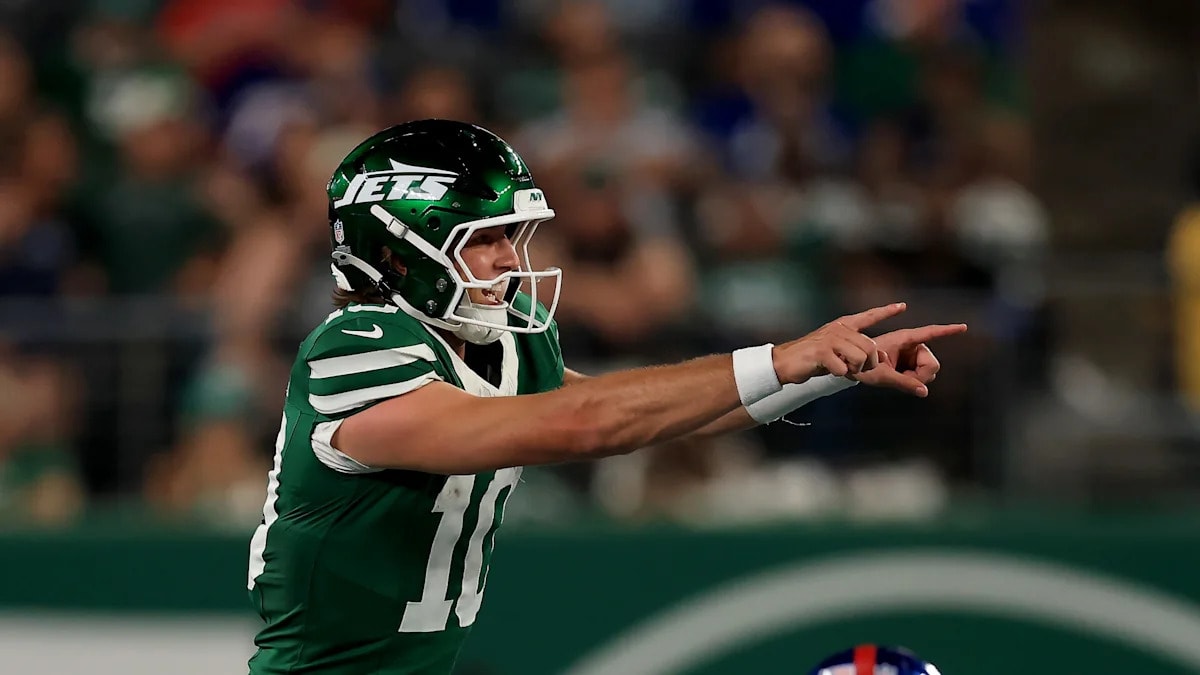 Jets decide to keep Cade Klubnik as No. 2 quarterback heading into regular season
