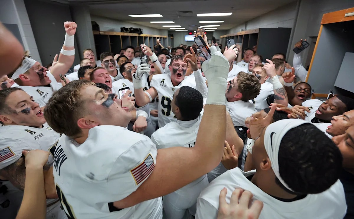 Army West Point extends head coach Jeff Monken through 2030