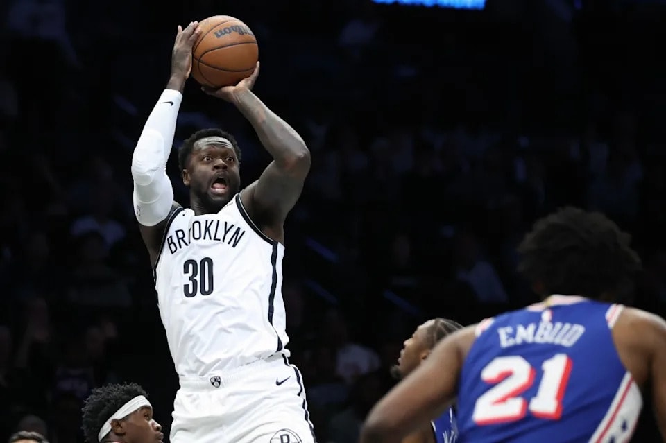Julius Randle sets the tone as Nets’ hard-nosed approach carries them past 76ers in preseason