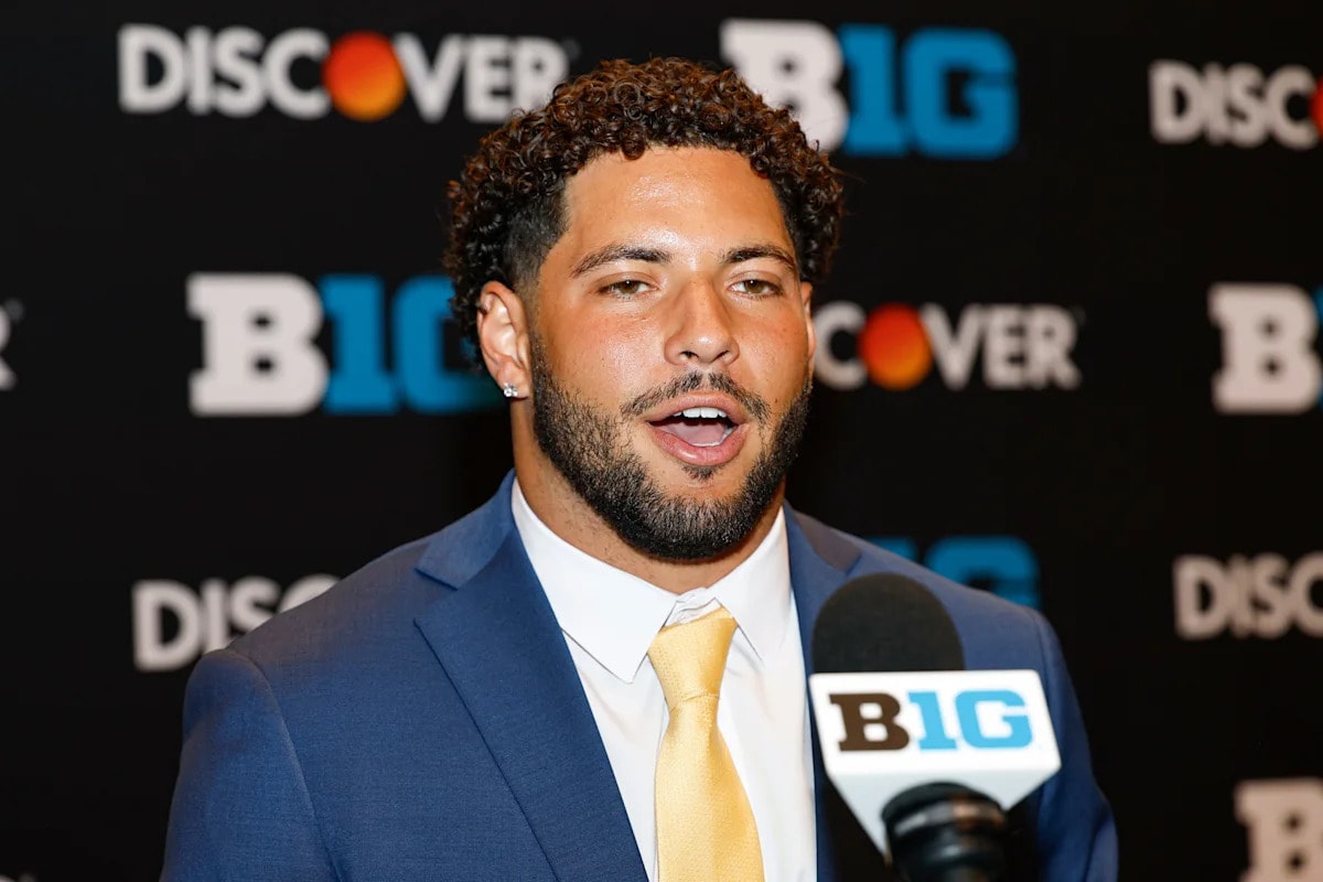 Jayden Montgomery named to preseason Wuerffel Trophy watch list as Iowa enters 2026