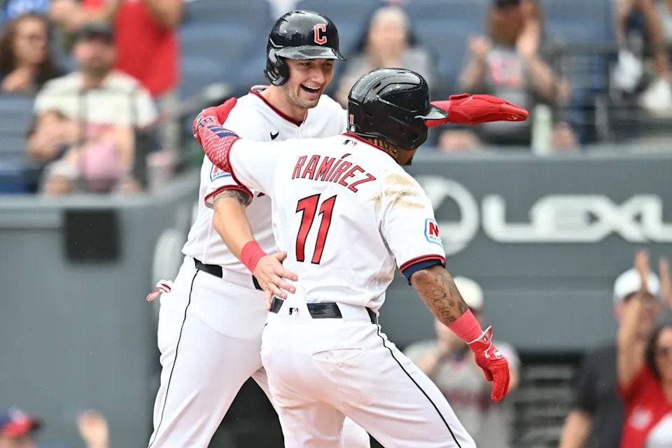 As MLB’s playoff hunt tightens, five key series come into focus with 28 days left