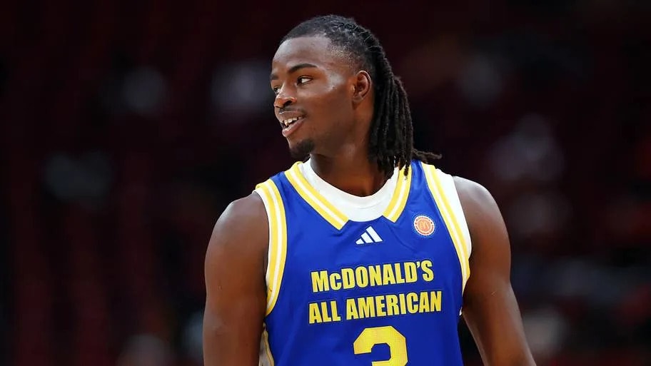 Mock draft buzz keeps spotlight on Arizona’s recent pipeline, with three Wildcats projected as 2027 top-15 targets