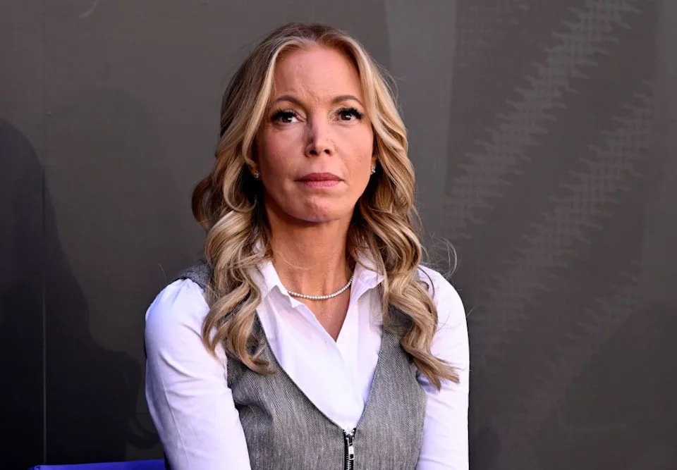 Buss siblings challenge Jeanie Buss’ position on Lakers ownership sale in ongoing dispute