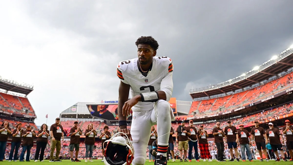 Lightning delay interrupts Bills-Browns early, postponing Shedeur Sanders’s chance to press his case in Cleveland