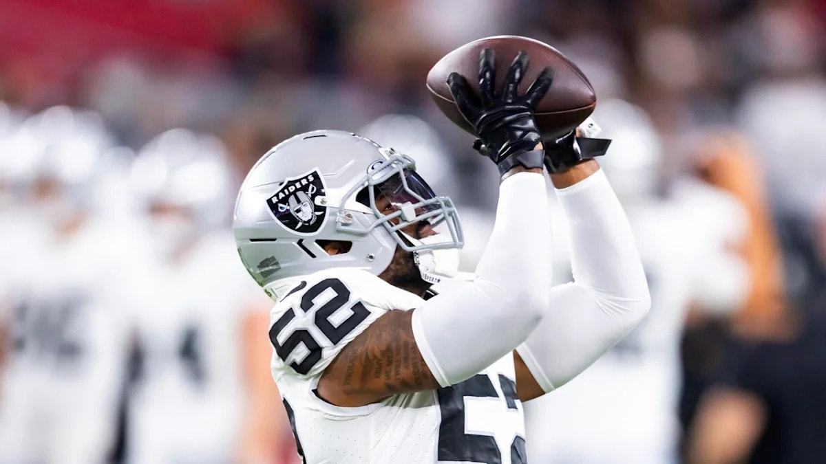 Linebacker Elandon Roberts agrees to return to Pittsburgh on a one-year deal