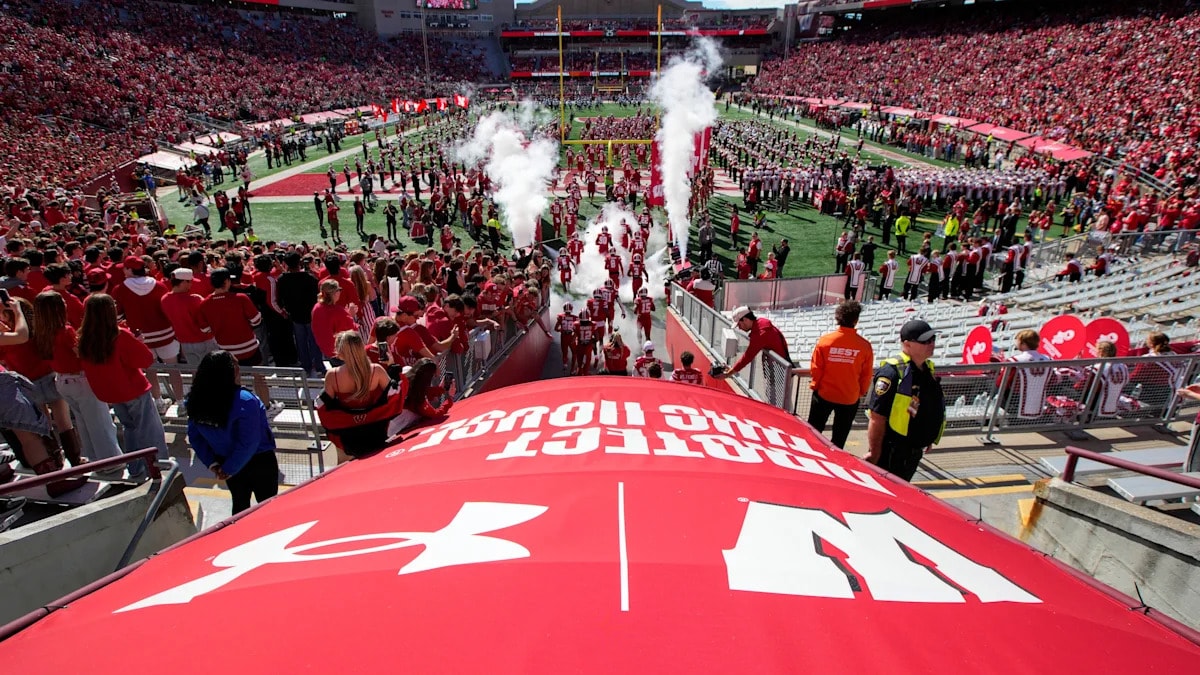 Wisconsin Badgers hit a rare Saturday off in early October after Michigan State win