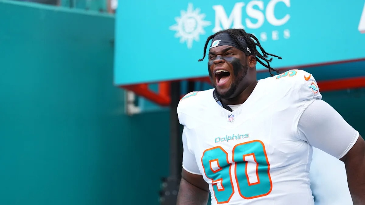 Dolphins activate defensive lineman Kenneth Grant from injured reserve, clearing him for Sunday vs. Bengals