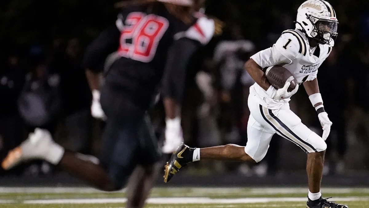 Jermaine Cobbins, a four-star cornerback, sets an official-style visit to Tennessee for Alabama game