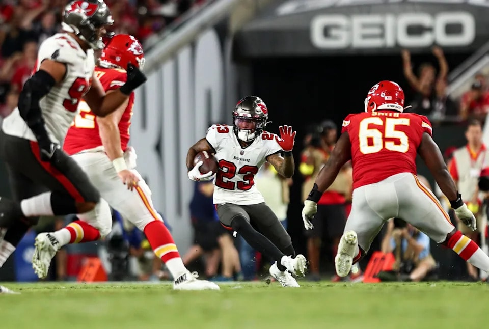 Buccaneers reportedly bring back Sean Murphy-Bunting, reuniting a key piece of the 2020 secondary