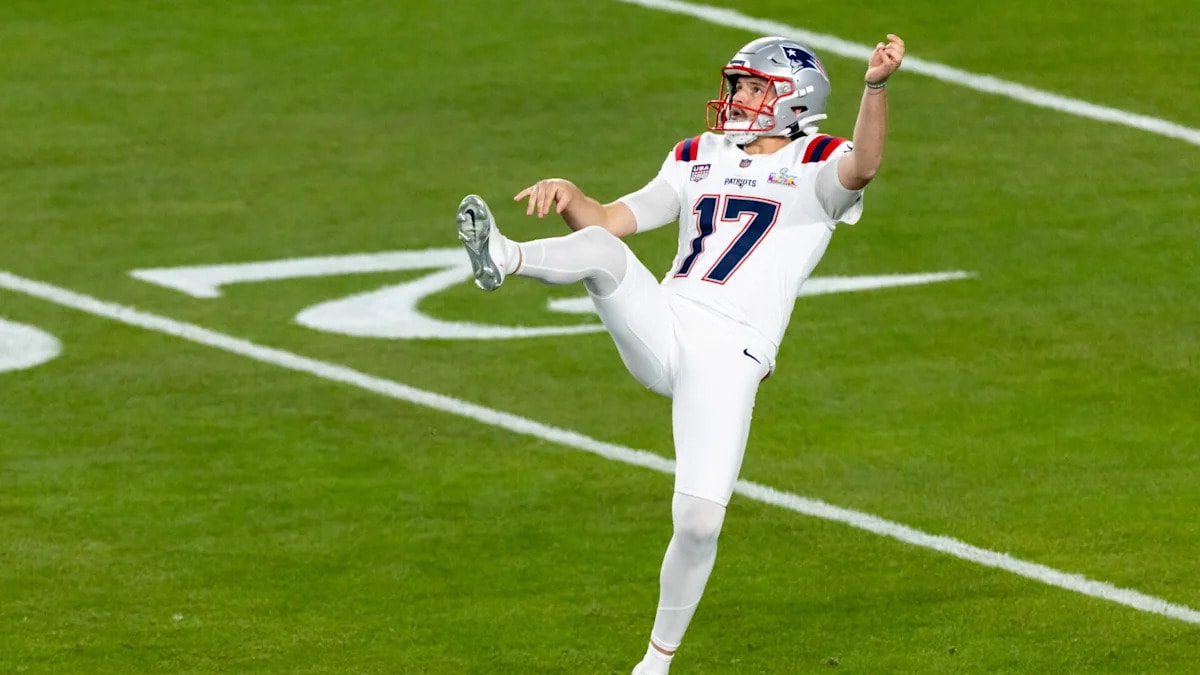 Patriots’ Bryce Baringer exits preseason game, forcing unusual punt plan