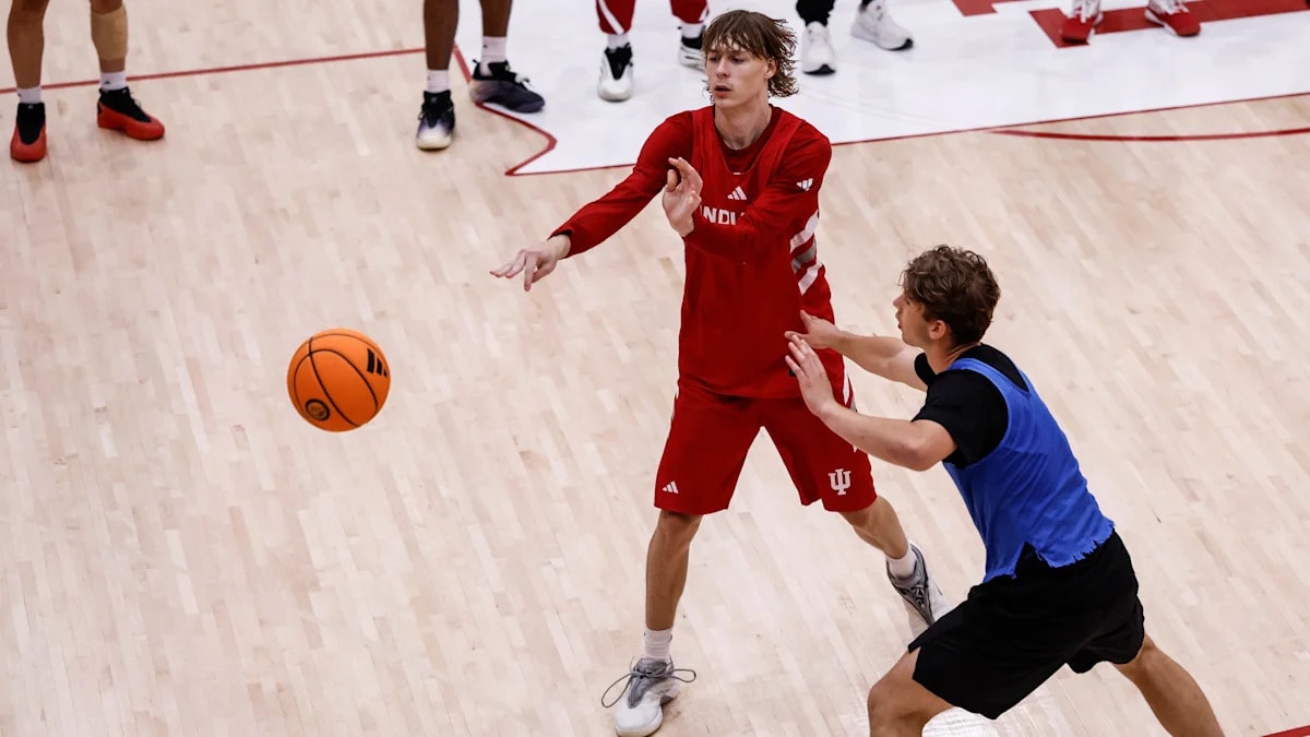 Karvala stays on bench as Indiana runs past Butler in exhibition, but warmups offer first glimpse