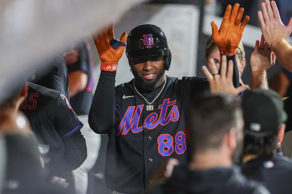 After the MLB trade deadline, contenders keep upgrading, and some veterans land for nothing