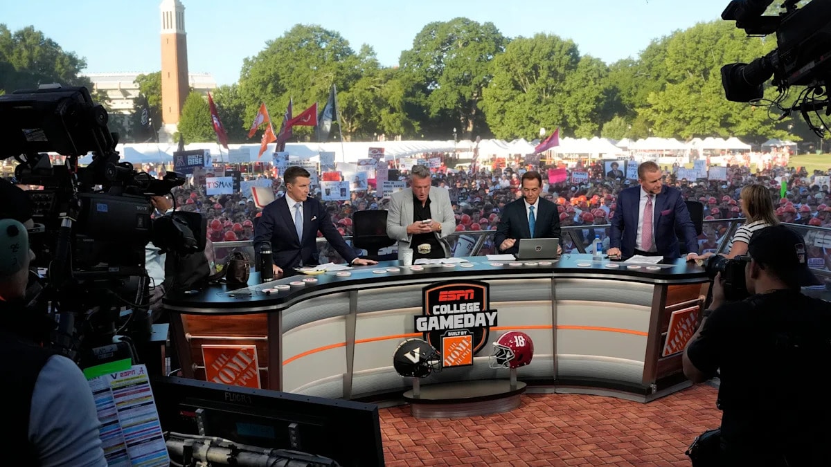 Former Alabama quarterback named as celebrity guest picker for ESPN’s College GameDay in Tuscaloosa