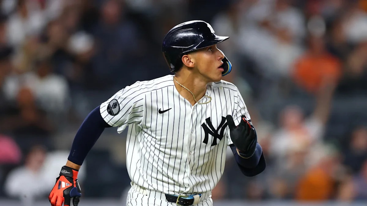 Yankees’ George Lombard Jr. logs day-to-day status with right knee discomfort