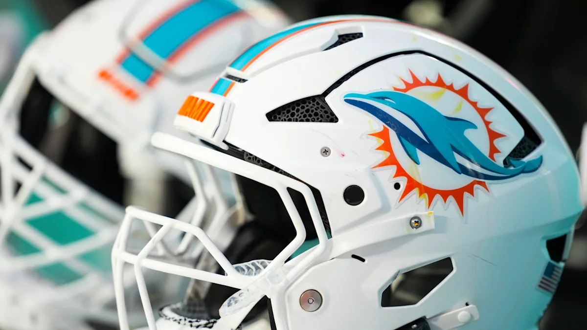 Dolphins cut veteran cornerback Nick McCloud to clear roster space before preseason opener