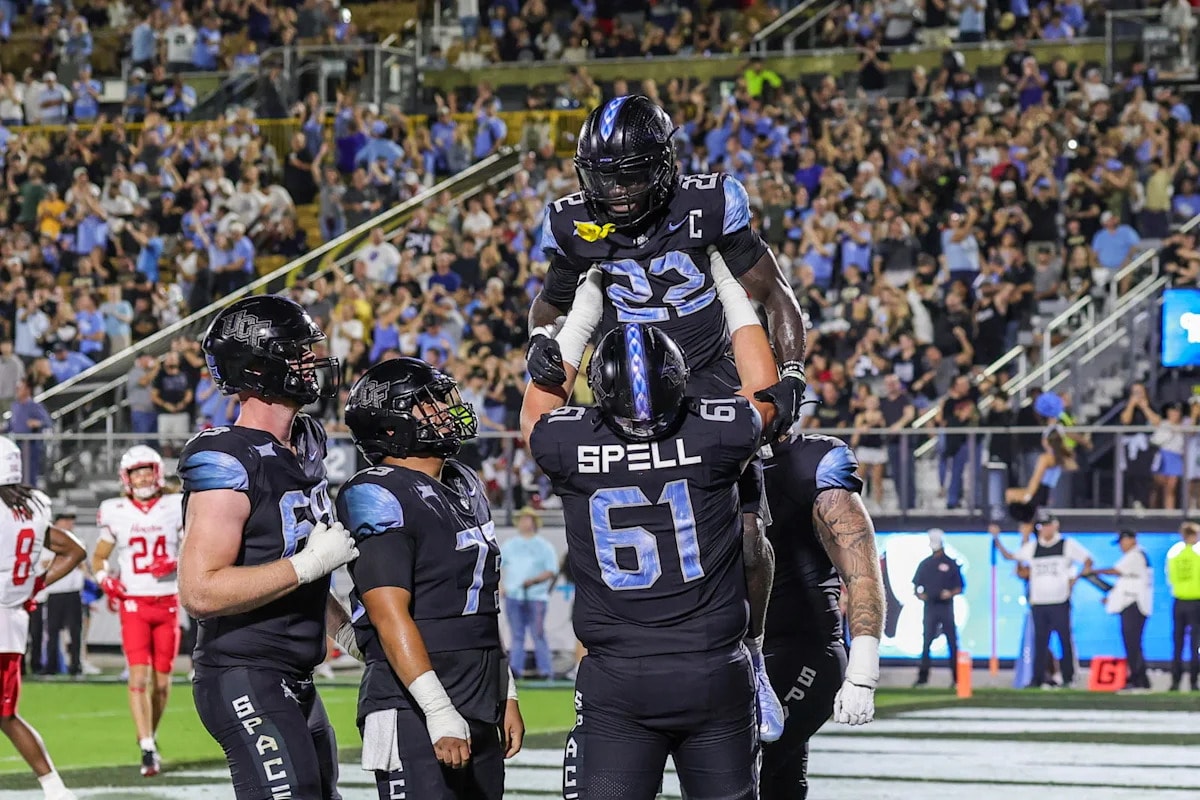 UCF offensive lineman Owen Spell lands on Wuerffel Trophy watch list