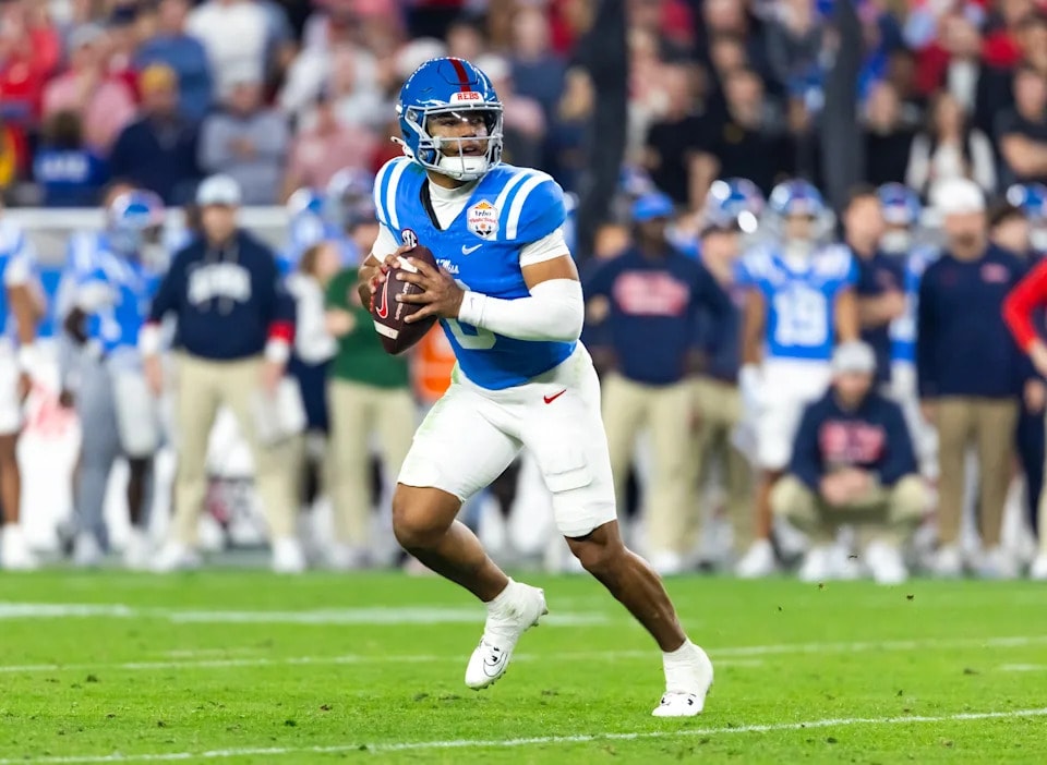 Preseason chatter returns to Alabama’s CFP hopes, plus the question of a 2026 Heisman contender