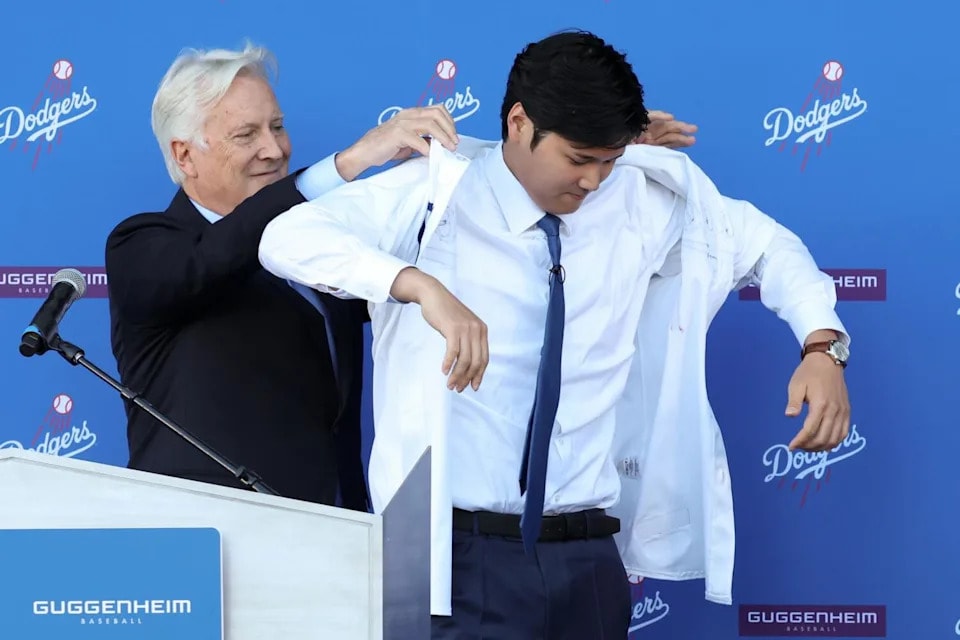 Dodgers sweep, but talks of a possible team sale keep surfacing after Stan Kasten’s latest denial