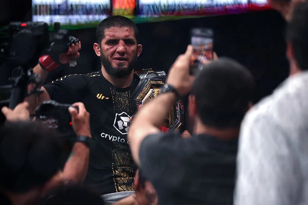 Joe Rogan questions whether UFC welterweight power is the right test for Islam Makhachev